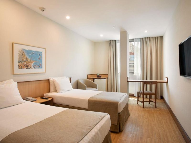 Standard Twin Room